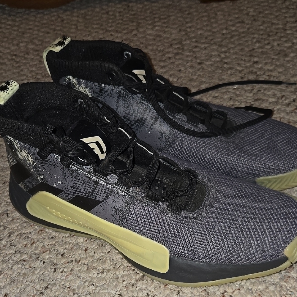 adidas Street Lights